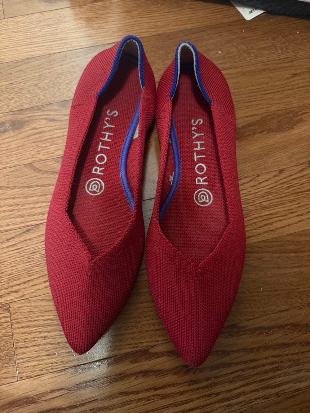Rothy's Red Pointed Knit Flats with Blue Trim